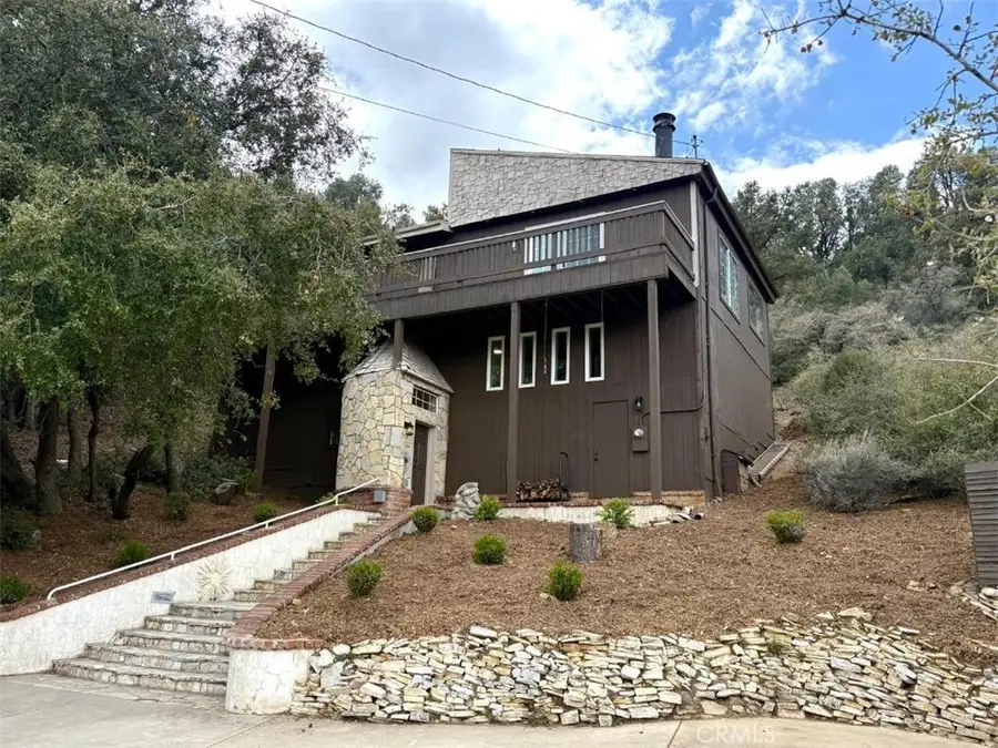 1909 Pioneer Way, Pine Mountain Club, CA 93222 - Image #2