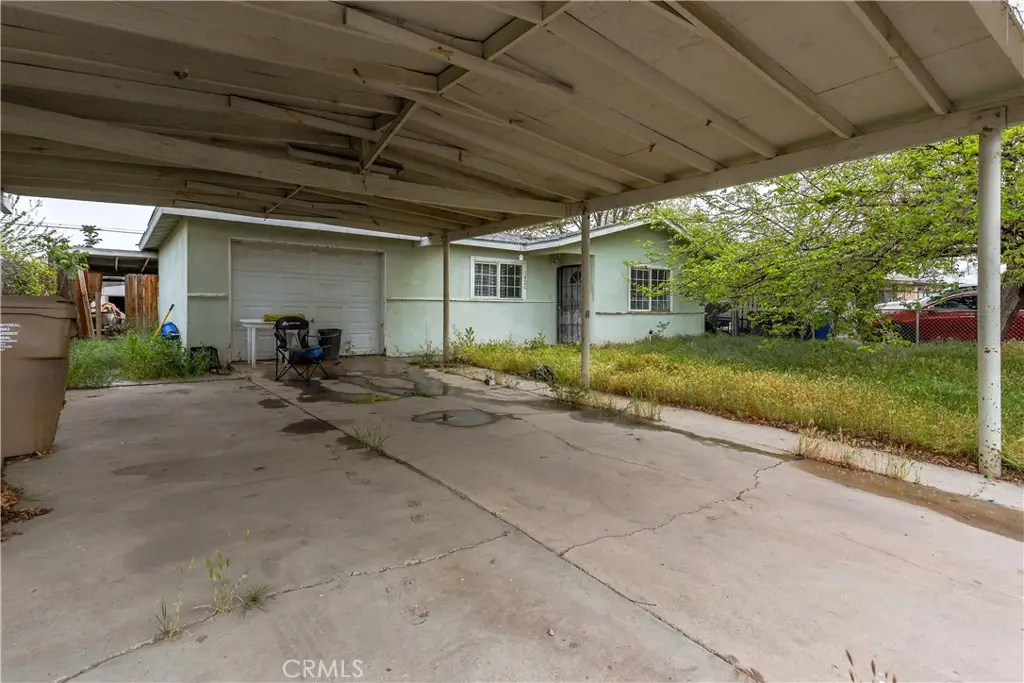1420 Reese Avenue, Bakersfield, CA 93307 - Image #1