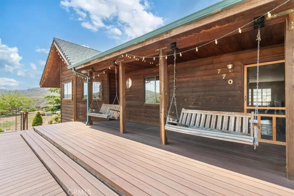 770 Roads End, Lebec, CA 93243 - Image #1