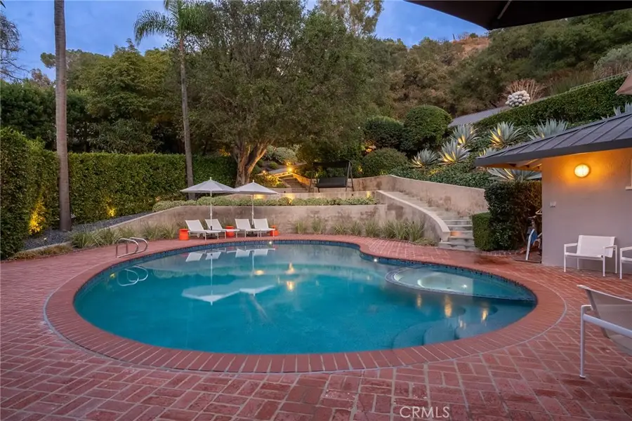 3818 Hollyline Avenue, Sherman Oaks, CA 91423 - #3