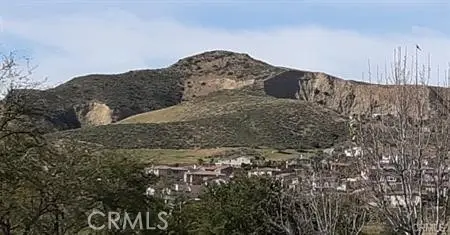 40 Hanna, Simi Valley, CA 93063