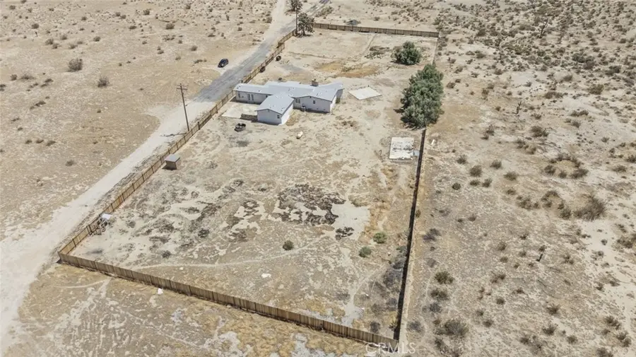 18531 E Palmdale Boulevard, Palmdale, CA 93591 - Image #2