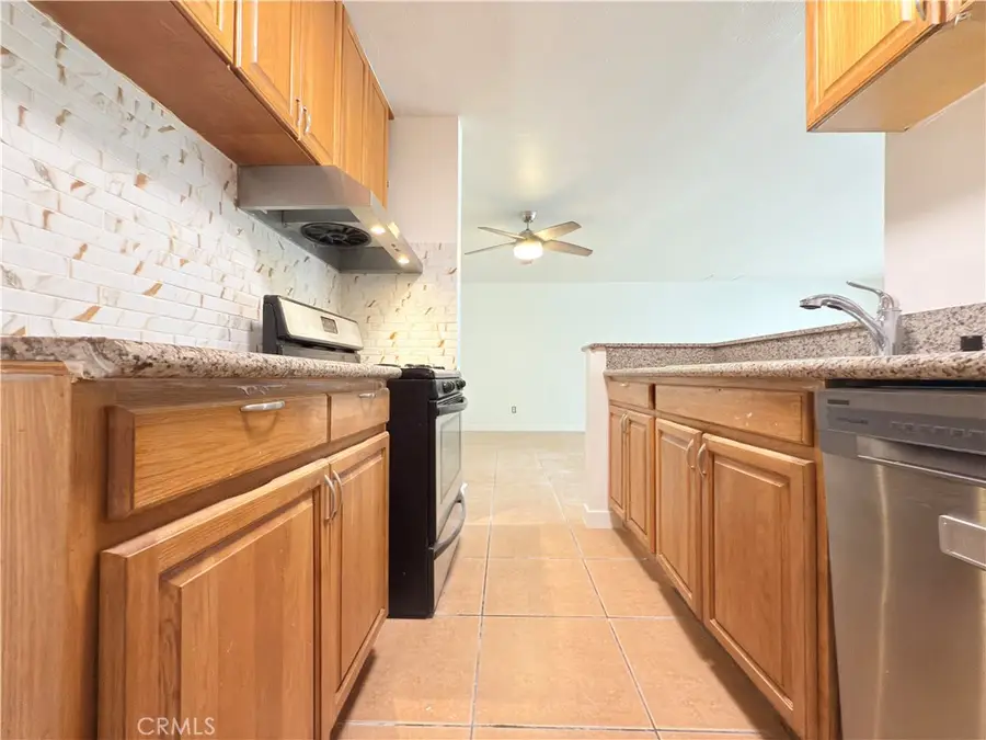 8601 International Avenue #179, Canoga Park, CA 91304 - Image #2