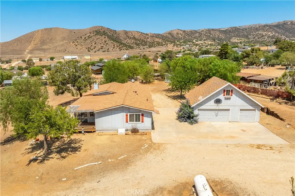 34821 Katherinel Avenue, Acton, CA 93510 - Image #1