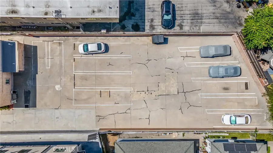 6045 Hazelhurst Place, North Hollywood, CA 91606 - #3