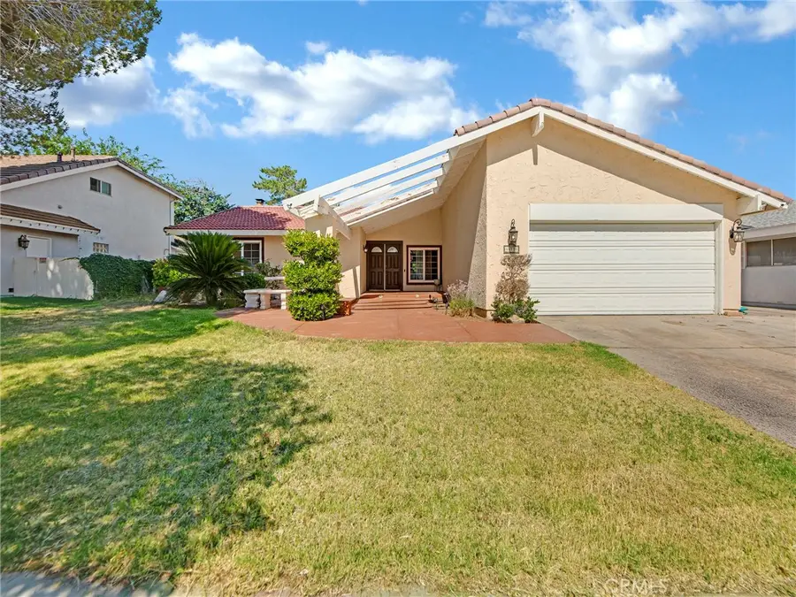 44021 Fenner Avenue, Lancaster, CA 93536 - Image #2