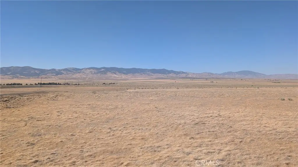 275 W Avenue B, Lancaster, CA 93536 - Image #1