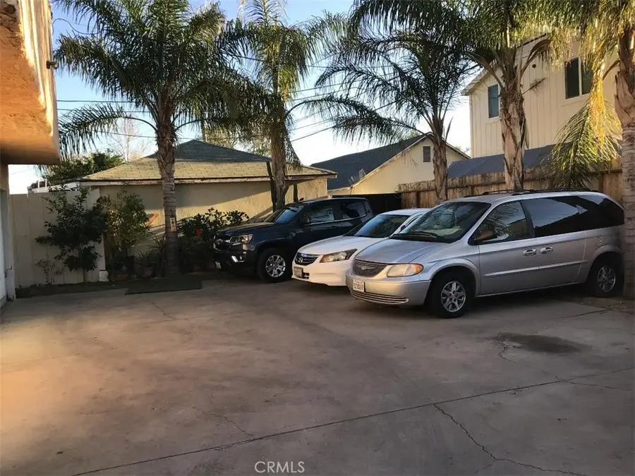 1000 Glenoaks Boulevard, San Fernando, CA 91340 - #3