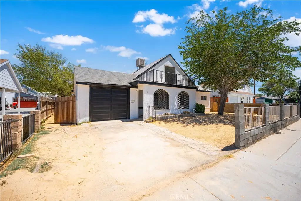 44014 10th Street W, Lancaster, CA 93534 - Image #1