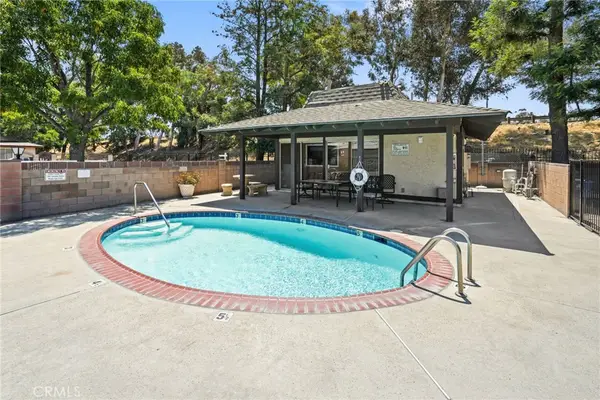 10811 Columbus #26, Mission Hills, CA 91345