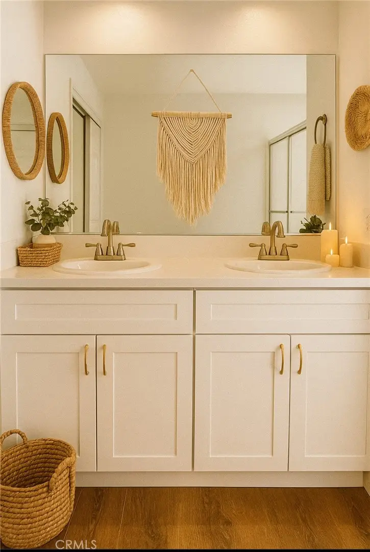 4487 Colbath Avenue #101, Sherman Oaks, CA 91423 - Image #3