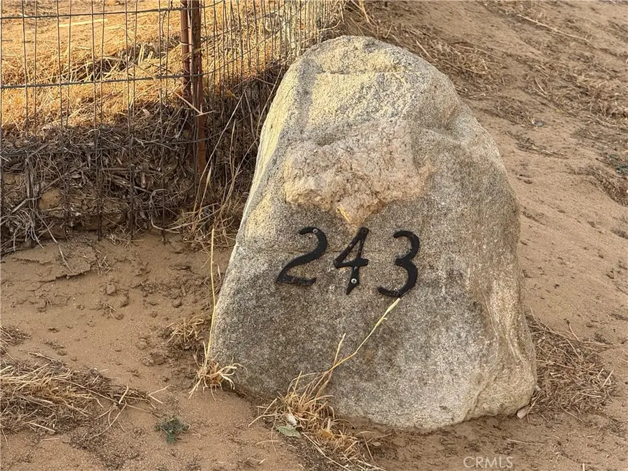 243 Balboa Avenue, Mojave, CA 93501 - Image #2