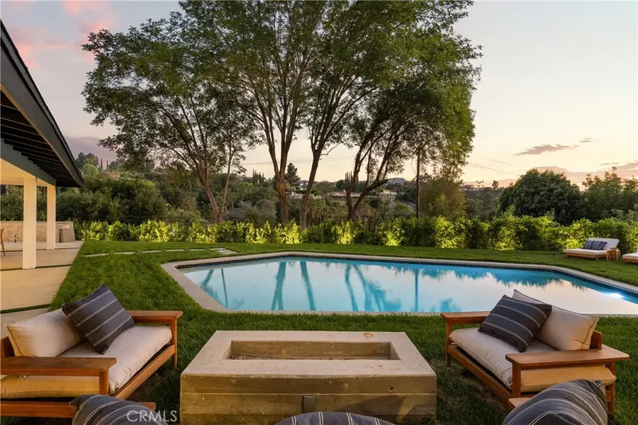 4041 Sapphire Drive, Encino, CA 91436 - Image #3