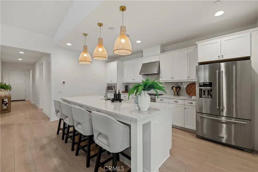 18134 Outlook Way, Santa Clarita, CA 91350 - Image #2