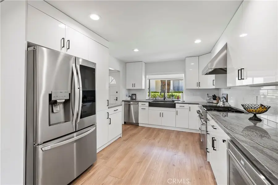 5602 Las Virgenes Road #79, Calabasas, CA 91302 - Image #2