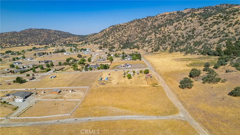 23 Harness Ave, Tehachapi, CA 93561 - Image #1