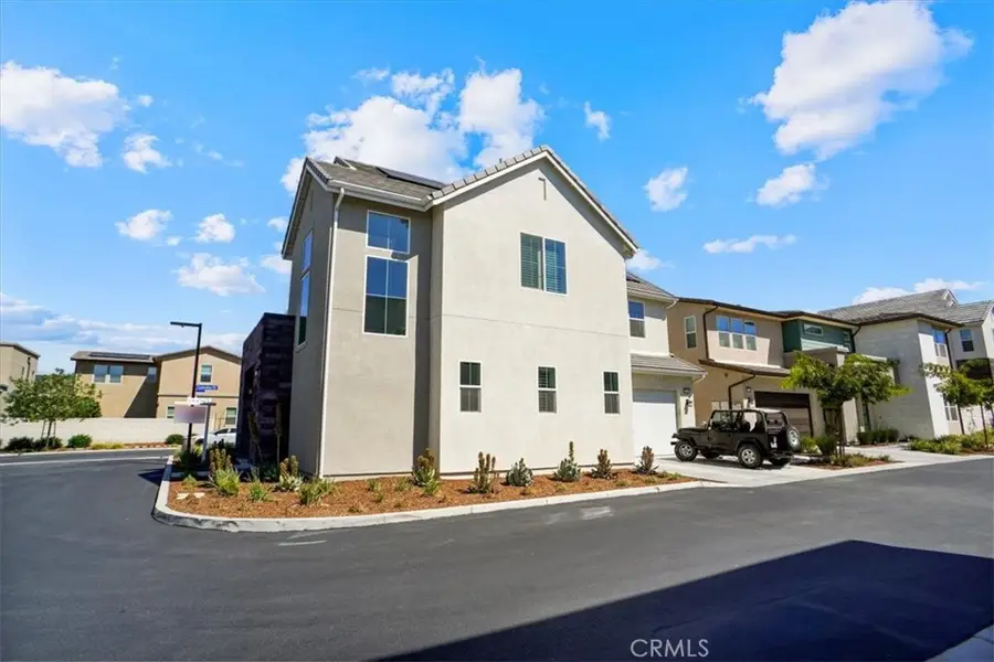 27004 Goldfields Court, Valencia, CA 91381 - Image #2