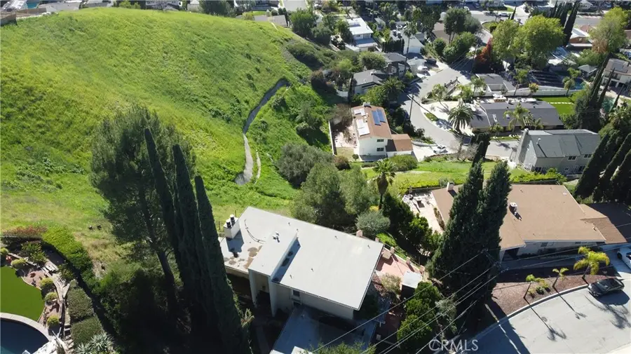 22628 Quinta Road, Woodland Hills, CA 91364 - Image #3