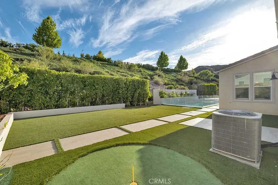 18812 Juniper Springs Drive, Canyon Country, CA 91387 - Image #3