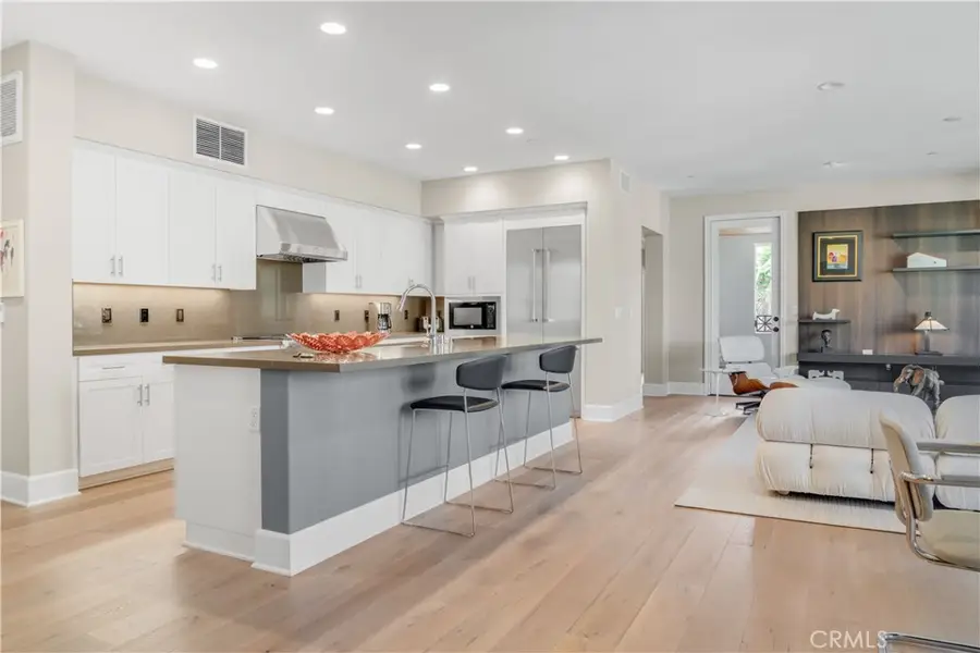 23500 Park Sorrento #D21, Calabasas, CA 91302 - Image #2