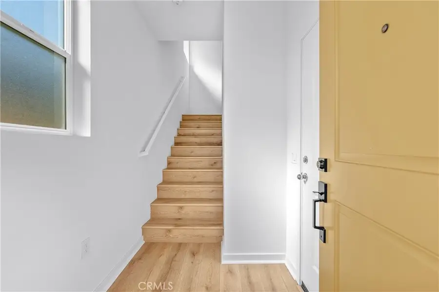 9423 1/2 N Sepulveda Blvd. #6, North Hills, CA 91343 - Image #3