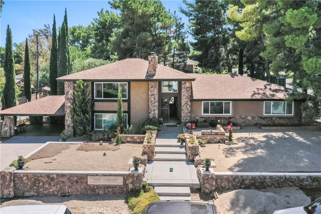 42060 Parkmont Drive, Quartz Hill, CA 93536 - Image #1