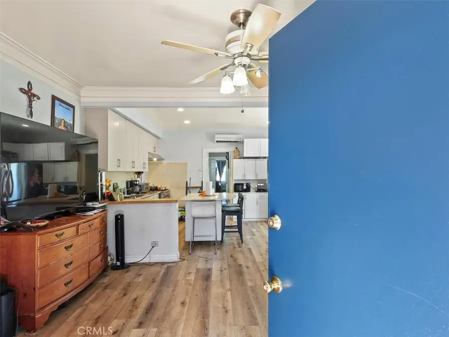 2245 W 27th Street, Los Angeles, CA 90018 - #2