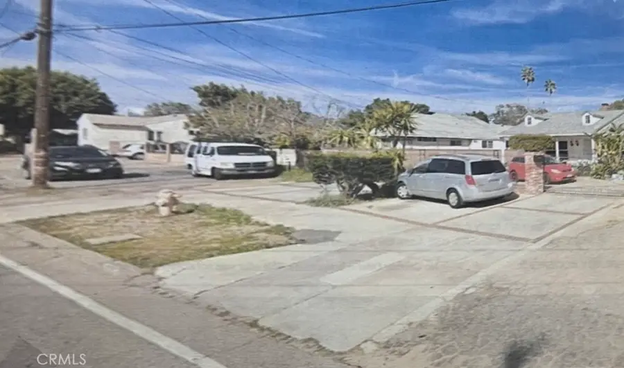 10918 Laurel Canyon Blvd., San Fernando, CA 91340 - Image #2