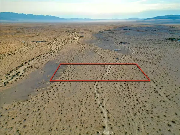 2 Sullivan Rd, 29 Palms, CA 92277