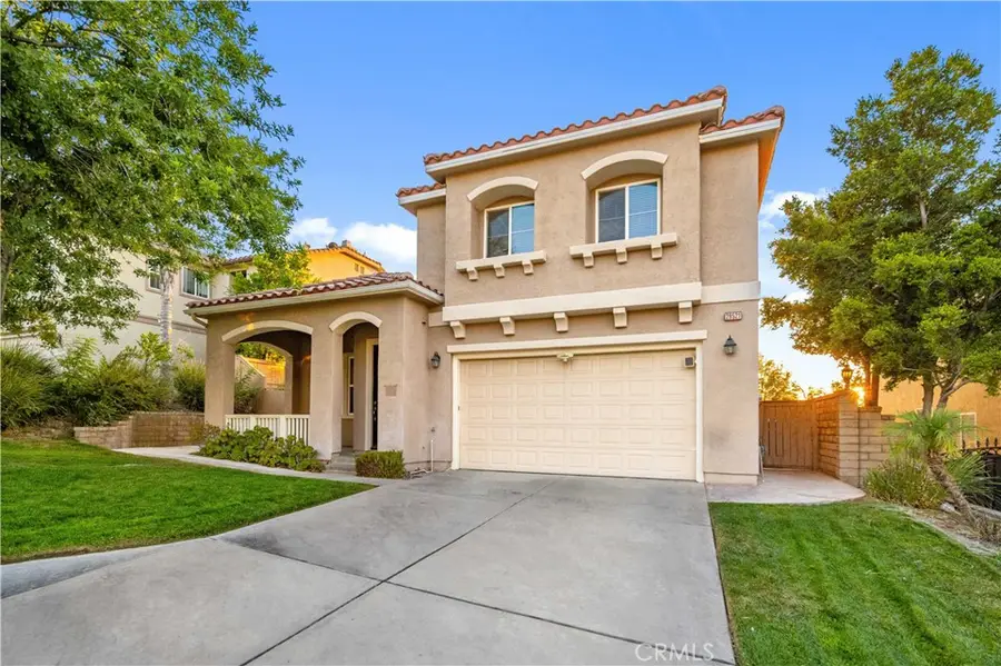 28521 Meadow Heights Court, Canyon Country, CA 91387 - Image #2