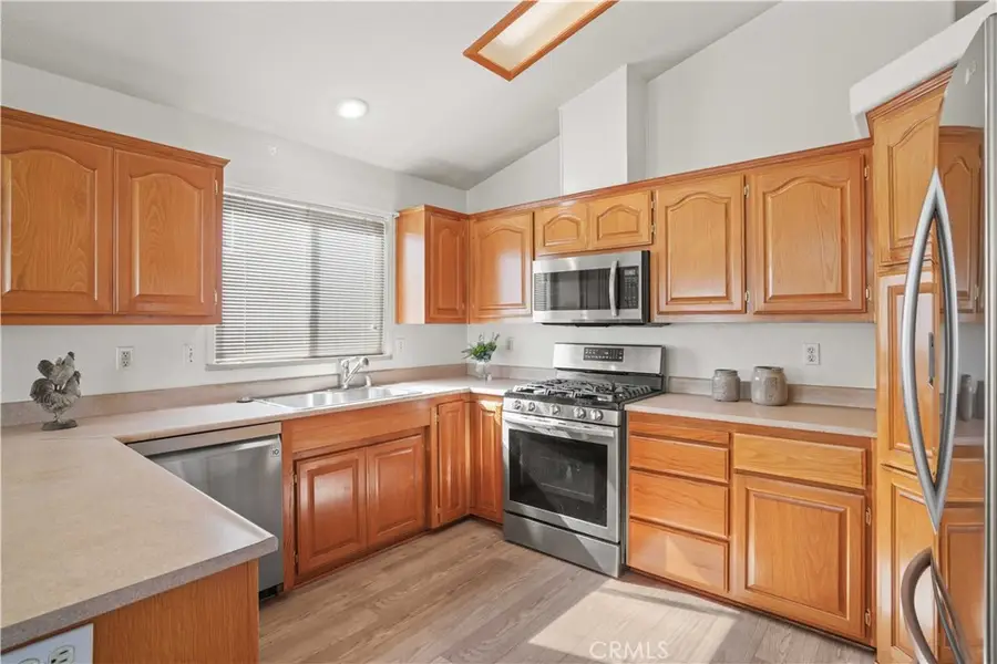 20033 Emerald Creek Drive, Canyon Country, CA 91351 - Image #3