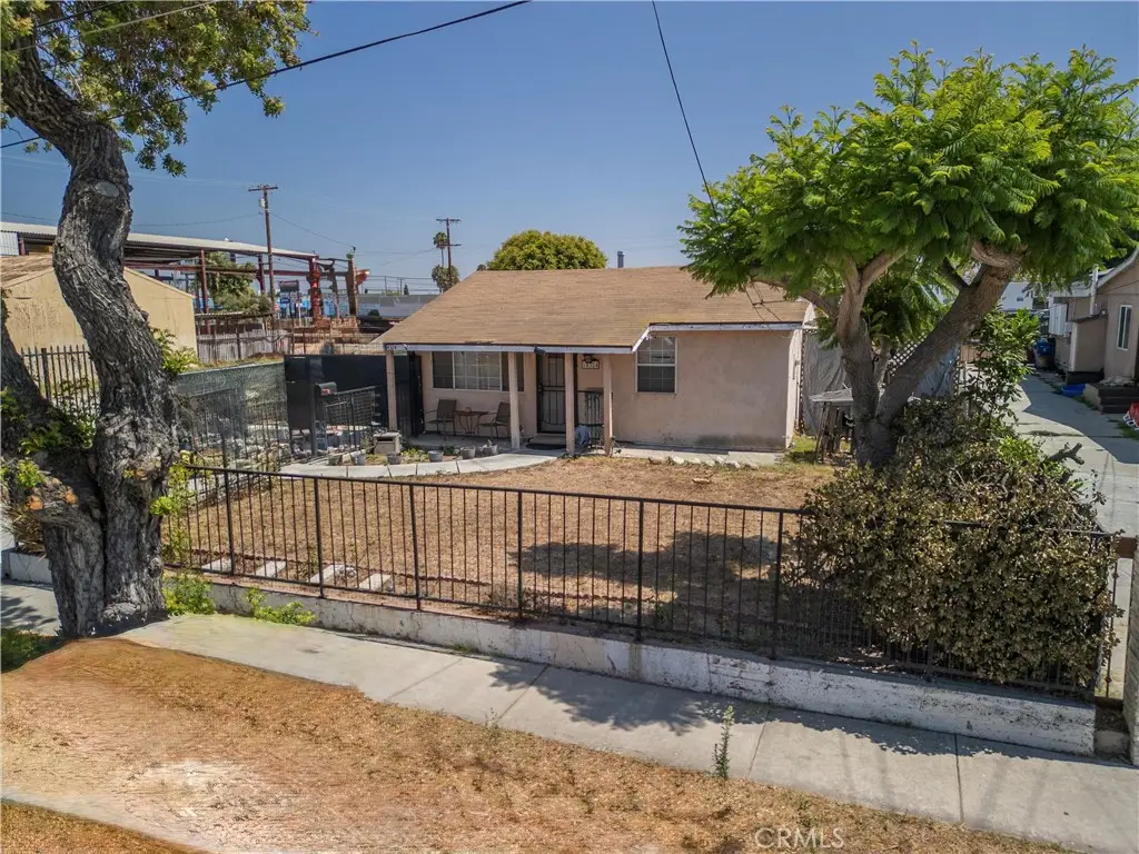14324 Chadron Avenue, Hawthorne, CA 90250 - Image #1