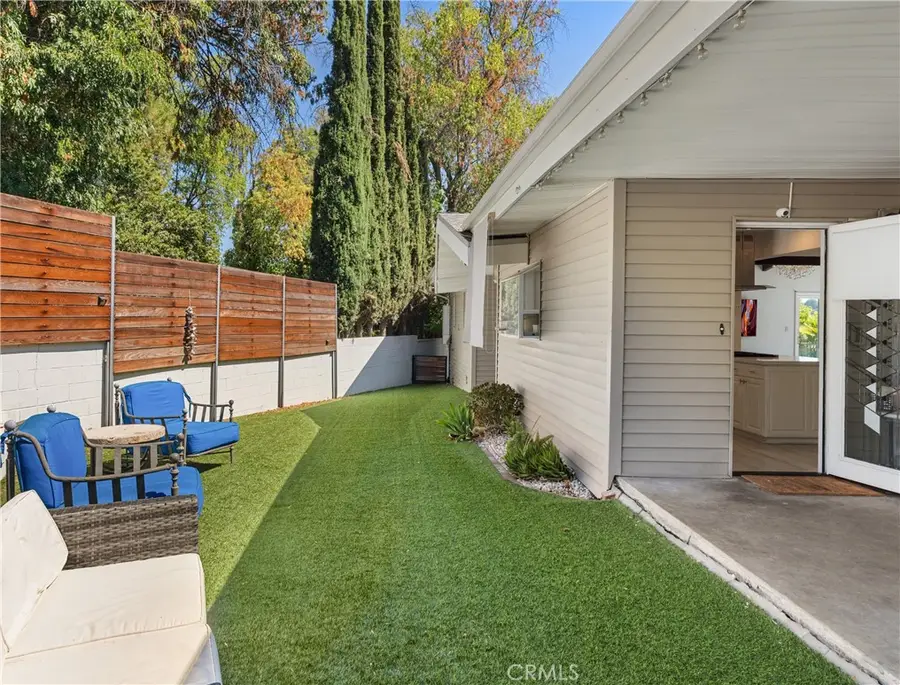 4922 Escobedo Drive, Woodland Hills, CA 91364 - #3