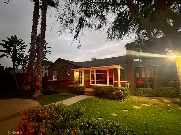 5744 Stansbury Avenue, Sherman Oaks, CA 91401
