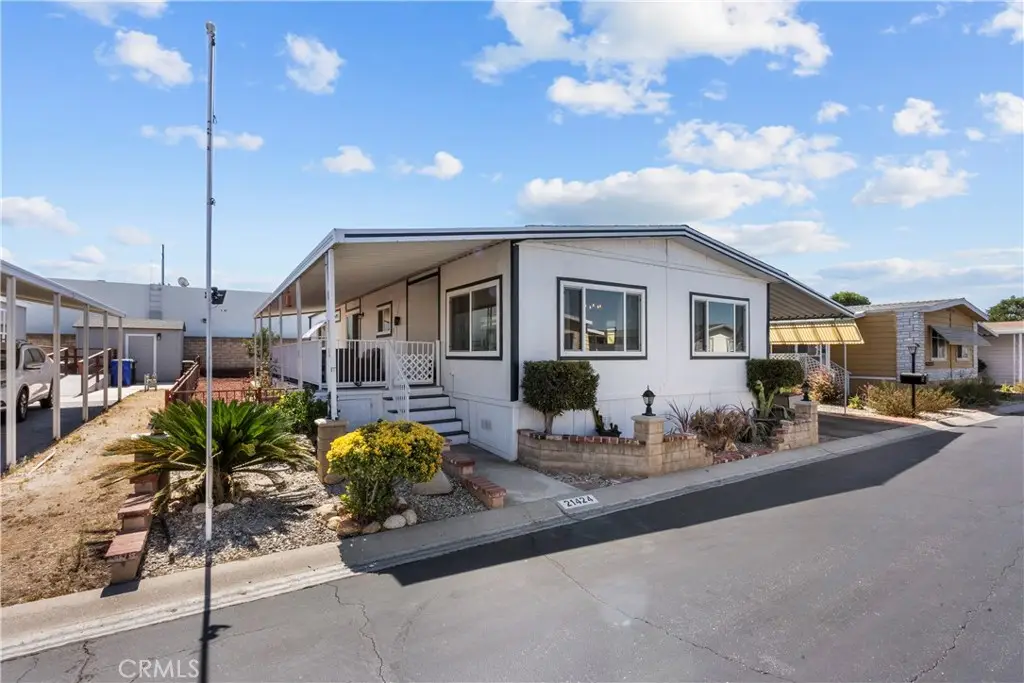 21424 Bramble, Saugus, CA 91350 - #1