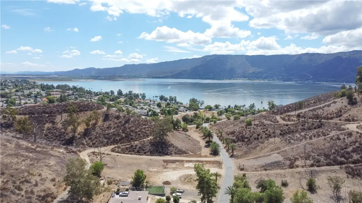 1 Palm Dr, Lake Elsinore, CA 92530 - Image #1
