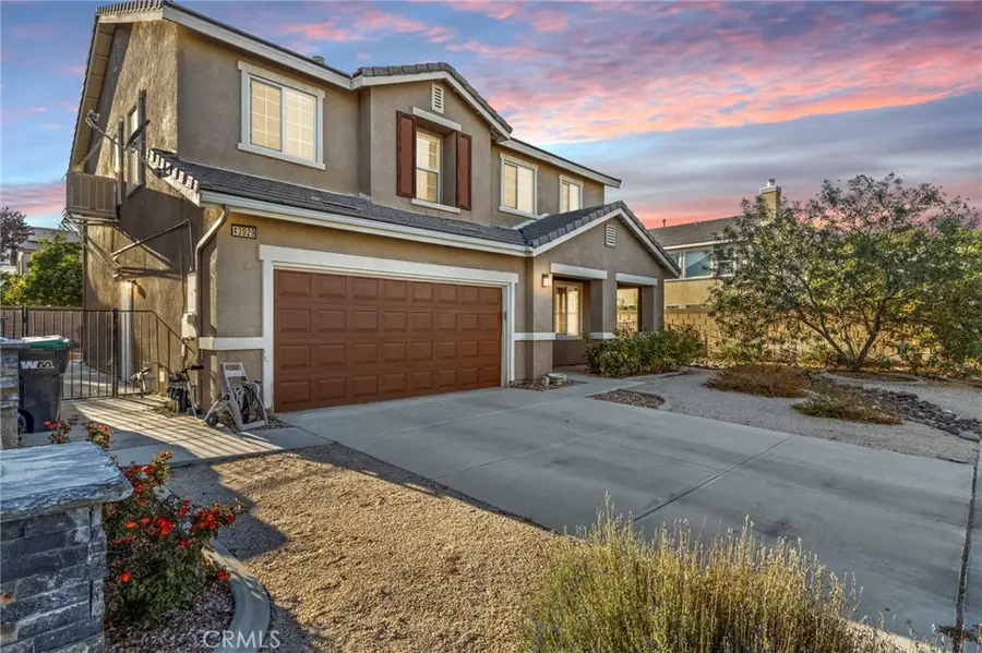 43929 W 44th W, Lancaster, CA 93536 - Image #2