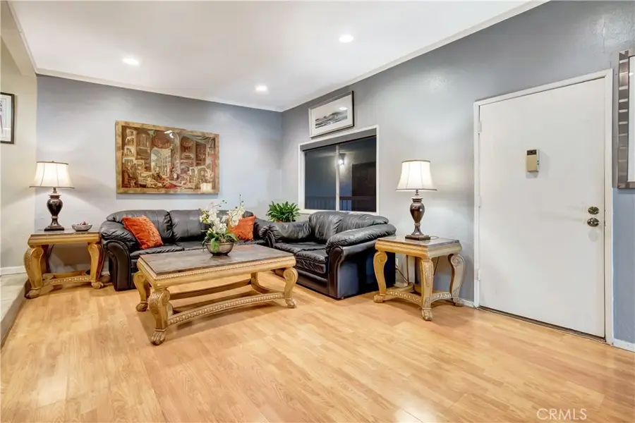 1523 E Windsor #208A, Glendale, CA 91205 - Image #3