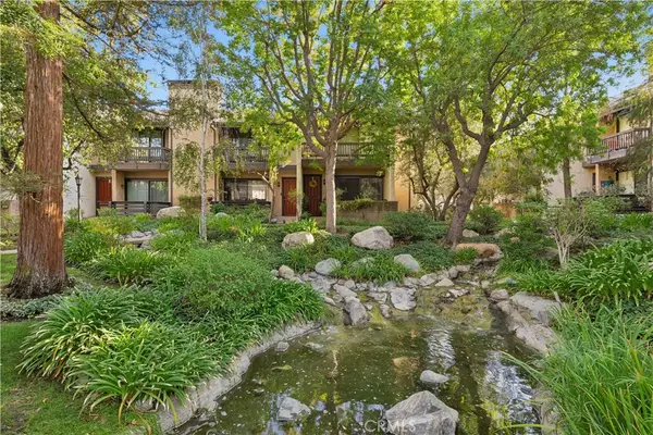 21900 Marylee #281, Woodland Hills, CA 91367