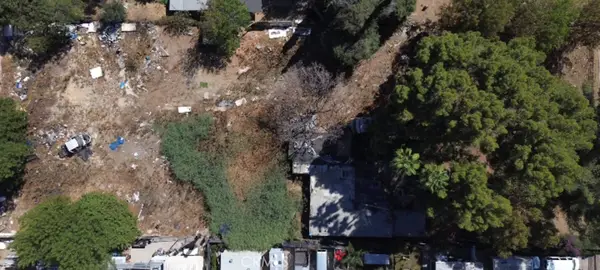 9430 9430 Haskell, North Hills, CA 91343