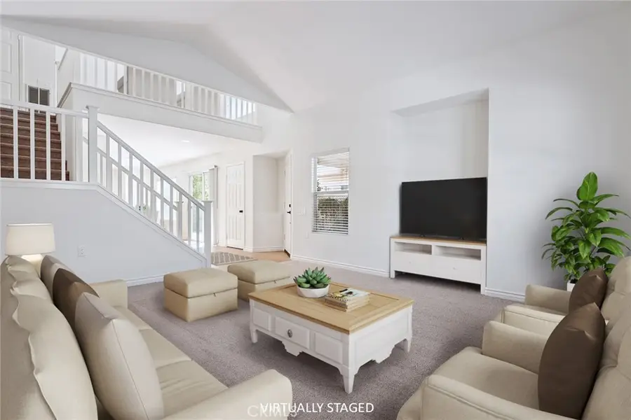 2024 Tulip Avenue, Simi Valley, CA 93063 - Image #3