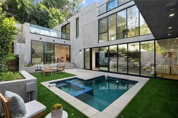 3670 Buena Park Drive, Studio City, CA 91604