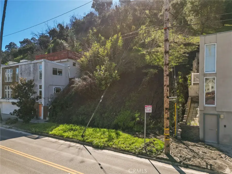 12448 Laurel Terrace Drive, Studio City, CA 91604 - Image #2