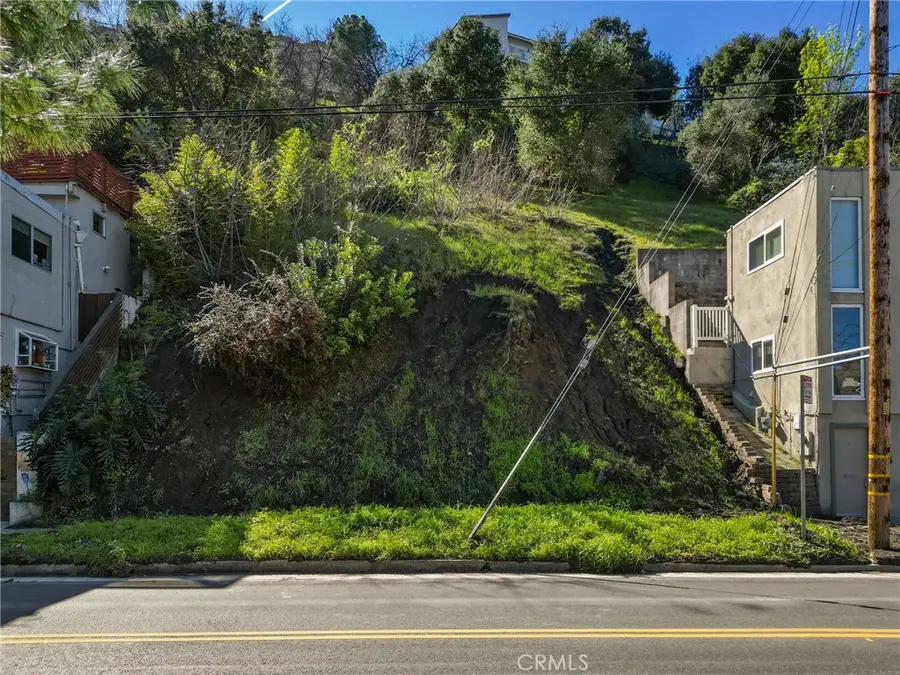 12448 Laurel Terrace Drive, Studio City, CA 91604 - Image #3