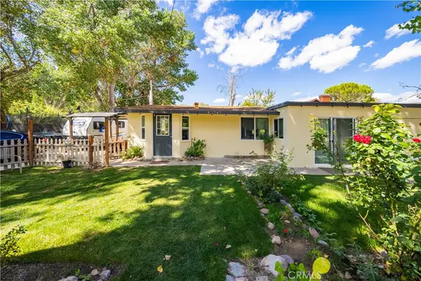 43747 Sylvan Drive, Lake Hughes, CA 93532