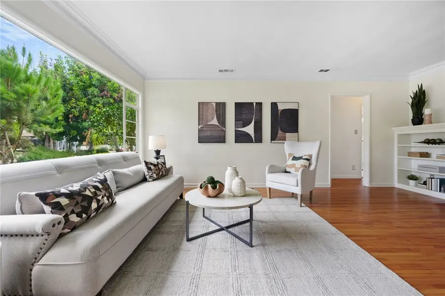 11520 Albers, North Hollywood, CA 91601 - Image #2