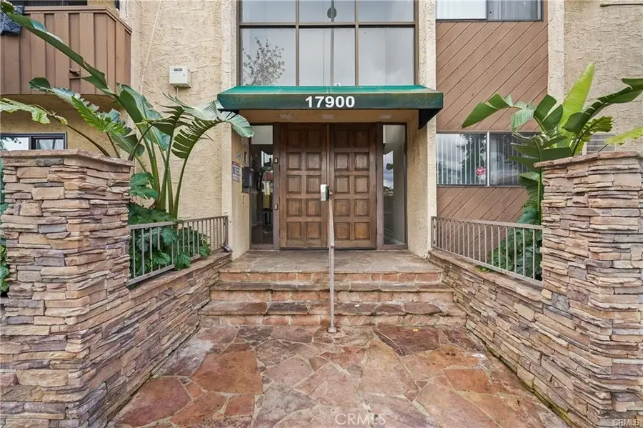 17900 Sherman Way #226, Reseda, CA 91335 - Image #3