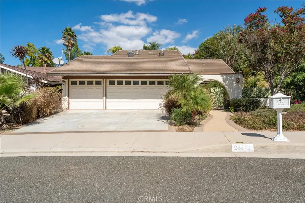 28801 Barragan, Agoura Hills, CA 91301 - Image #1