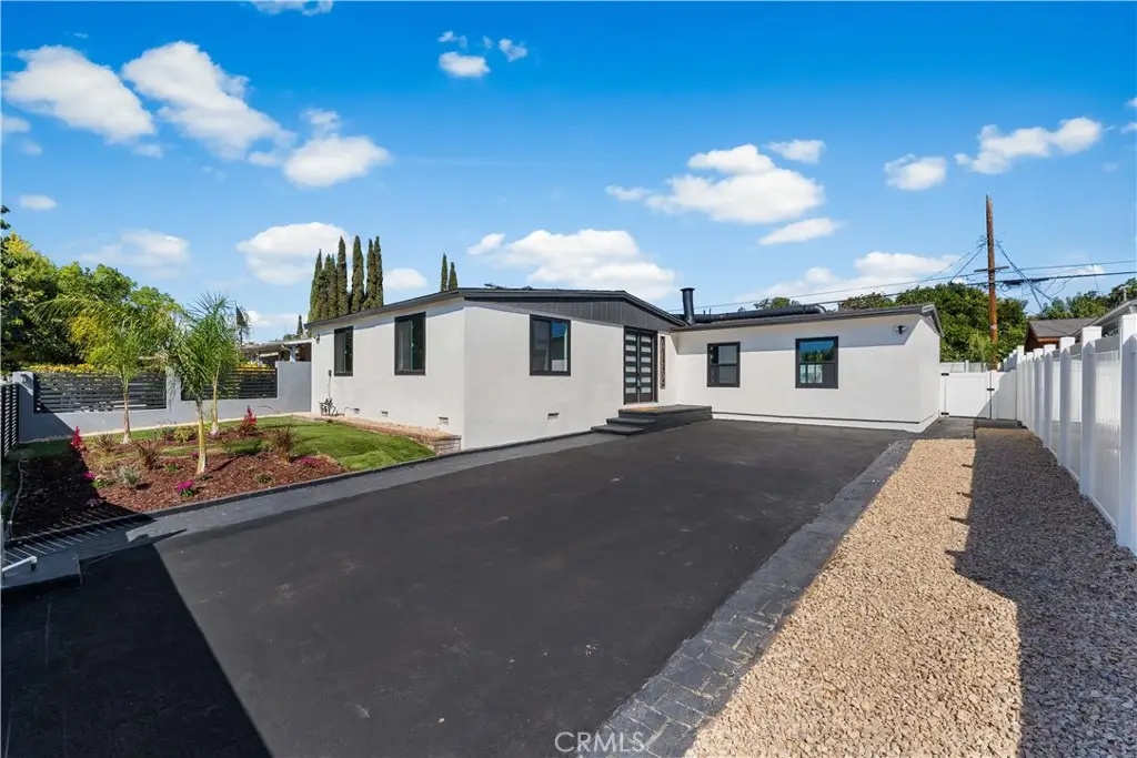 8600 Colbath Street, Panorama City, CA 91402 - Image #1