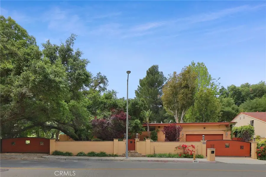 3951 Vanalden, Tarzana, CA 91356 - Image #3